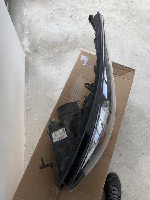 Фар за Рено Трафик/Renault Trafic, 2015-2017г.