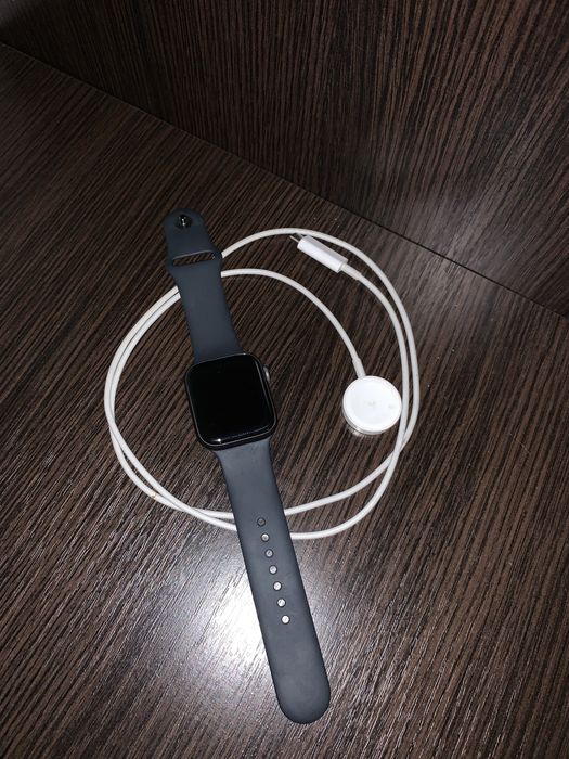 Apple Watch (Эпл вотч) SE 2