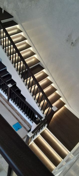 Зина эшик мебел плинтус