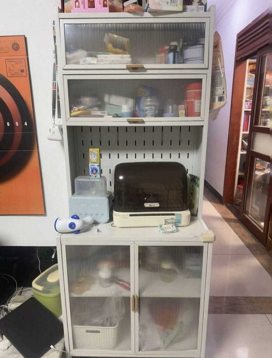 Bufet oshxona va mehmonxona uchun / Буфет для кухни и гостиной