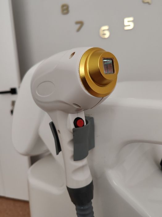 Аппарат лазерной эпиляции