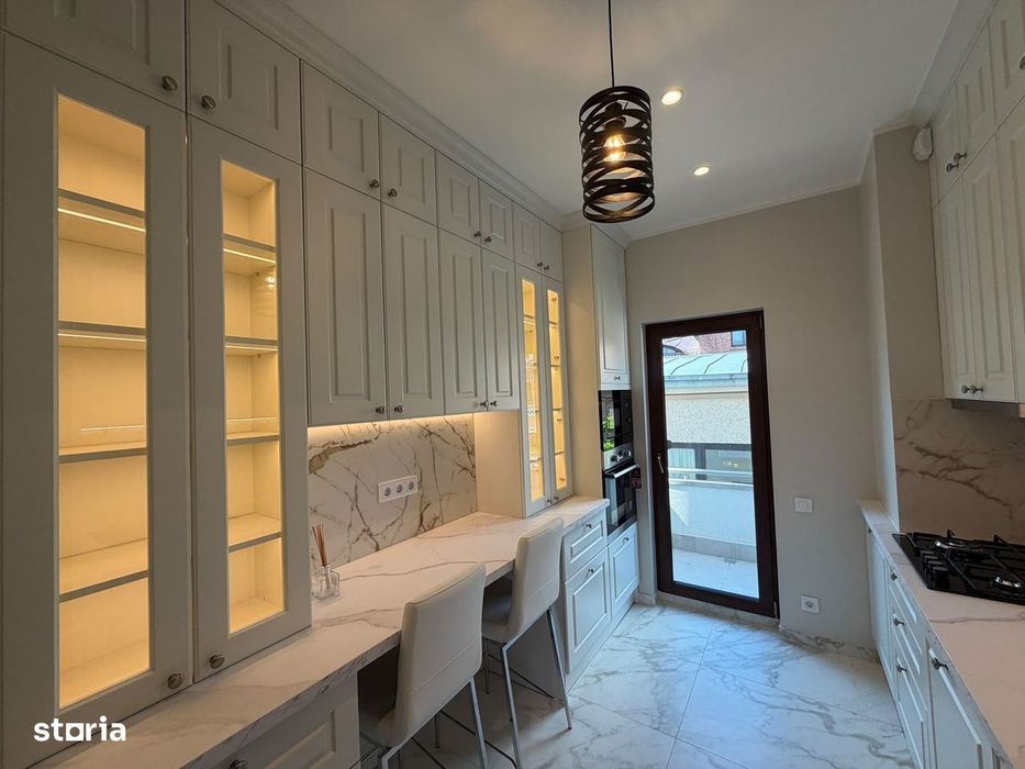 Apartament 3 camere + birou în vilă superbă | Strada Paris | Renovat i