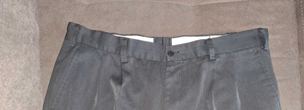 Мъжки тъмносив широк панталон нов размер L