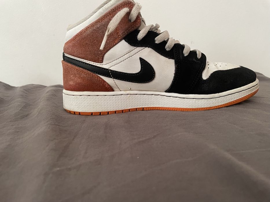 Jordan Mid PInk Blossom
