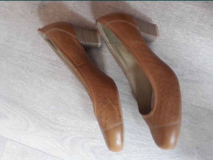 Продам туфли натуральная кожа