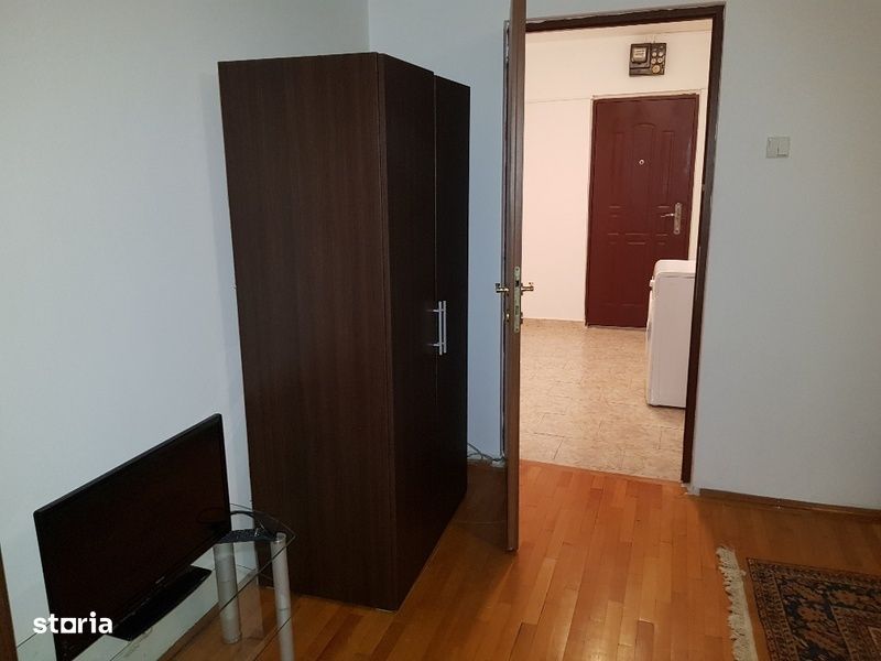 Garsoniera Drumul Taberei 5 minute metrou Romancierilor