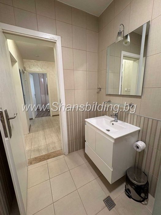 Дава се под наем Тристаен апартамент в Пловдив, Кършияка - 90 кв.м за 650 € - Снимка #8