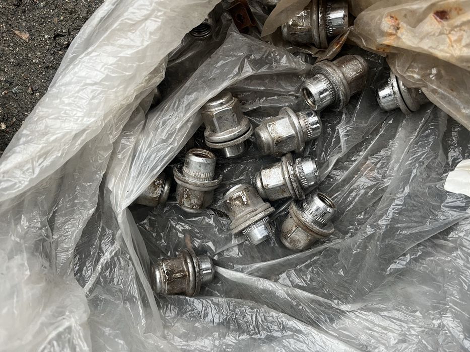 Диски с резиной Mitsubishi RVR