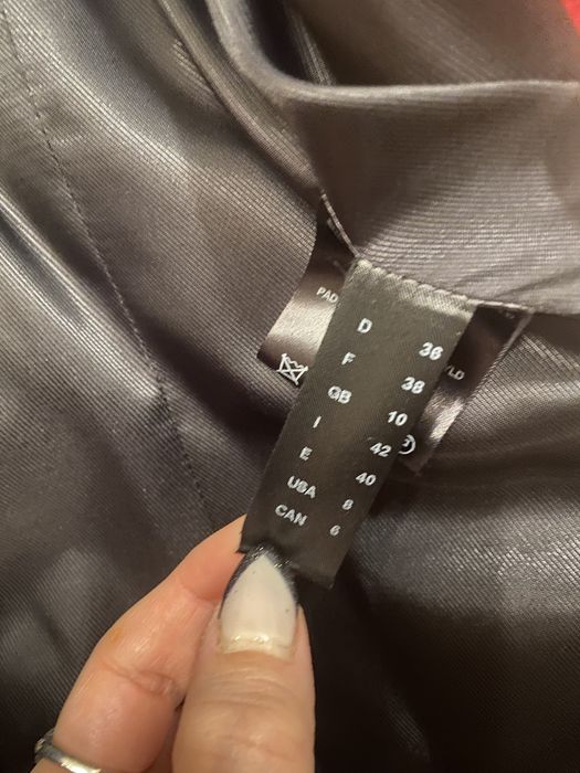 Ново дамско палто Emporio Armani