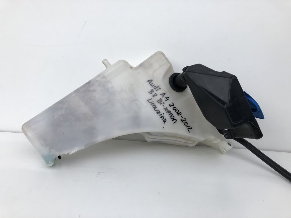 Vas lichid parbriz Audi A4 B8 cu spalator far 2008-2012