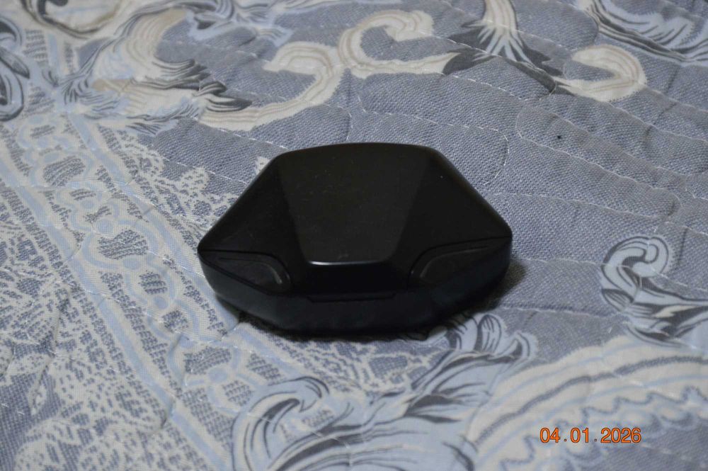 o'zbek tilini bilmayman - AIR PODS (смотрите фото, описание)