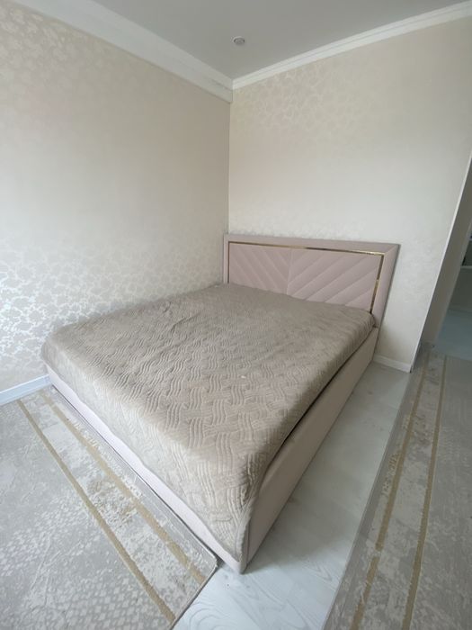 Жаксы жағдайда диван сатылады.