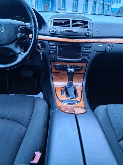 Mercedes E-class,  automat , 2.2cdi 170cp
