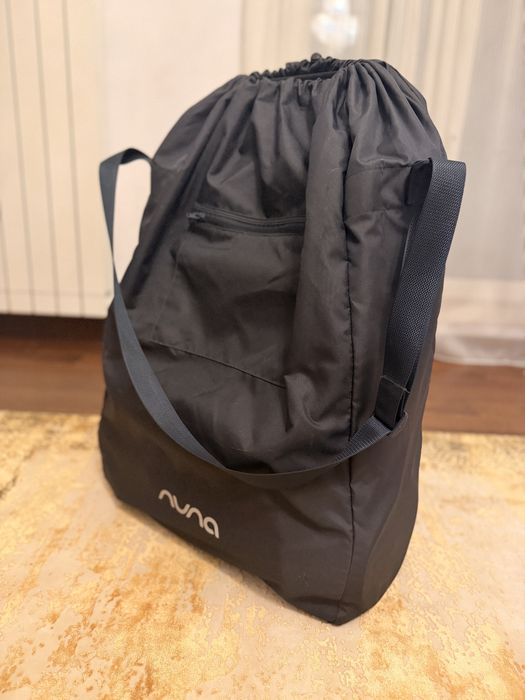 Carucior Nuna TRVL Caviar