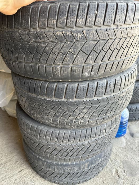 Anvelope Continental 225/45/R18 Runflat uzate
