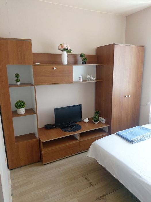 Дава се под наем Четиристаен апартамент в Поморие - 40 кв.м за 204 € - Снимка #4