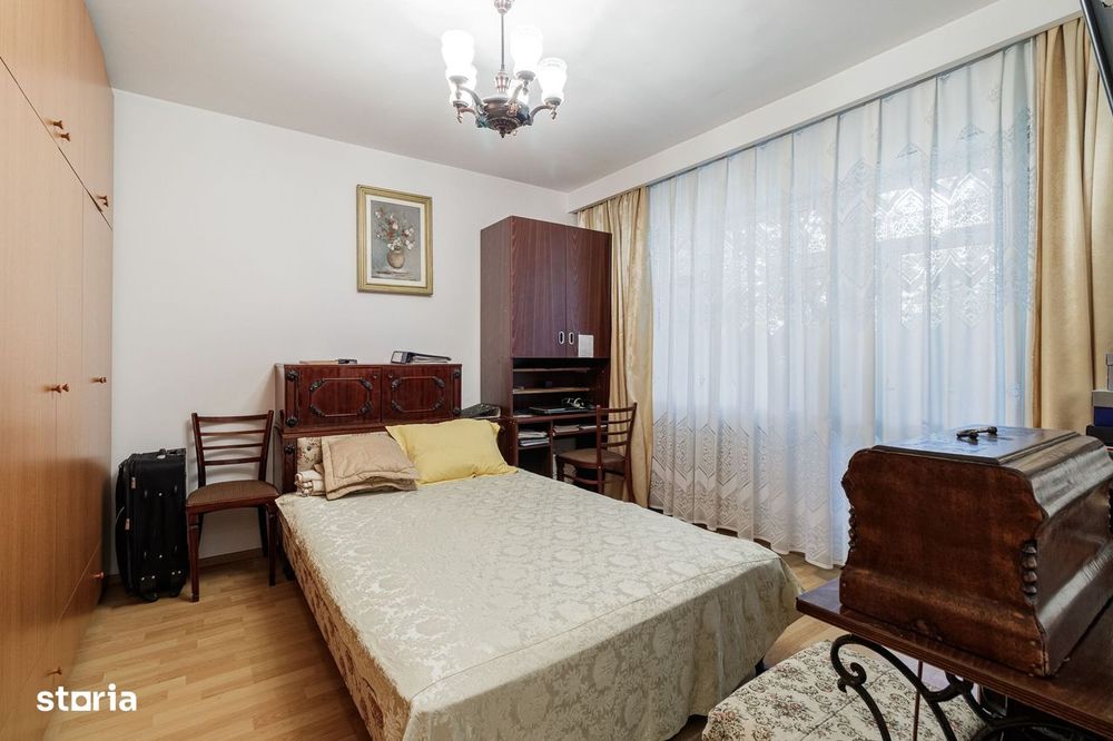 3 camere 2 din 4 Valea Oltului