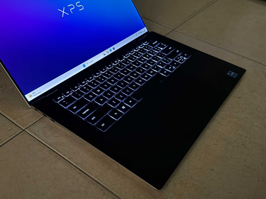 15.6' Full HD+ i7-11800H DELL XPS 9510 32GB DDR4/512GB SSD/RTX 3050 Ti