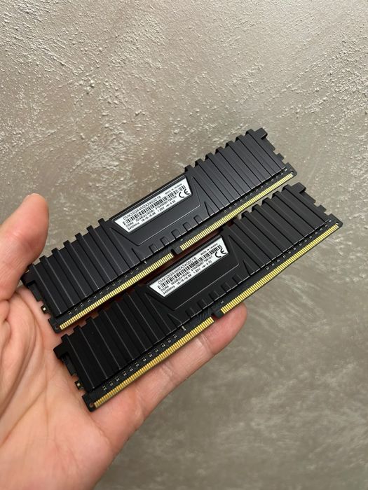 32 gb ram ddr4 2400mhz second hand si noi de vanzare • Anunturi