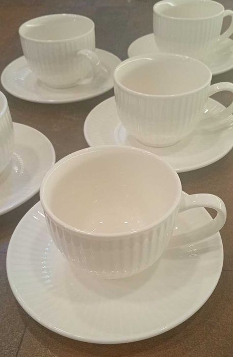 Порцеланов сервиз за чай и кафе 6 чаши 250мл с чинийки