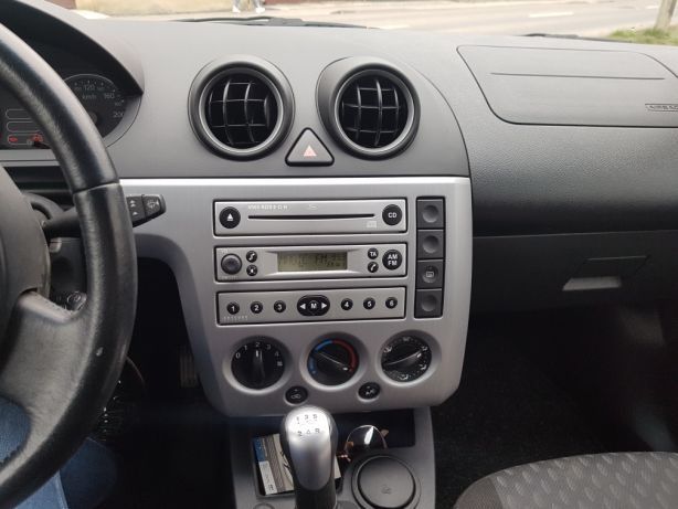 Ford Fiesta 1.4 benzină 2004