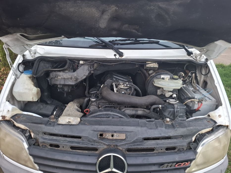 Mercedes Sprinter 411