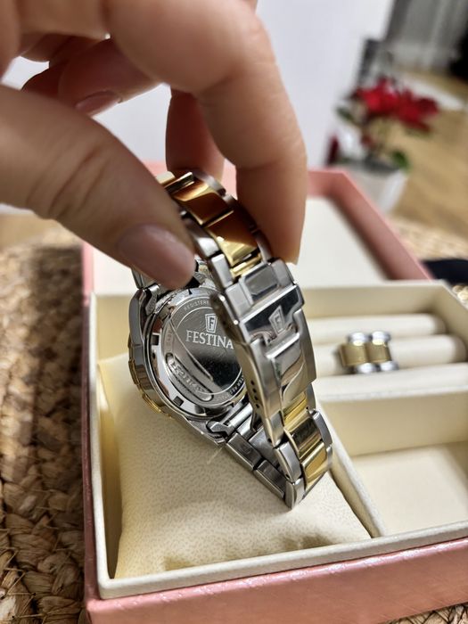 Дамски часовник Festina  & Orient