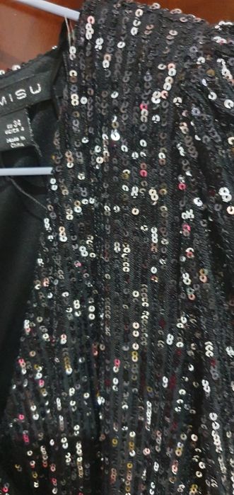 Платье с пайетками р.40-42