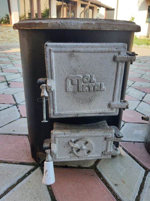 Boiler pe lemne perfect funcțional