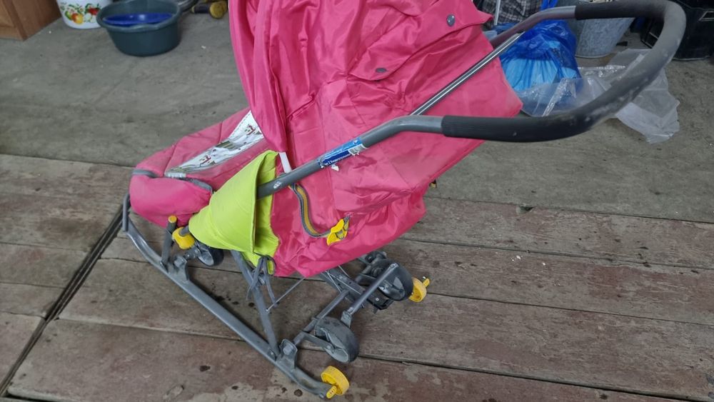 Продам детскую санку