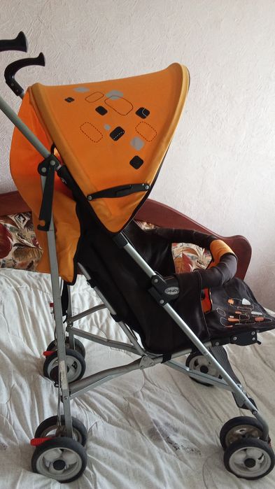 Коляска прогулочная