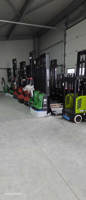 Transpalet Electric cu Catarg pentru Depozit, 1.5 tone, baterie Lithiu