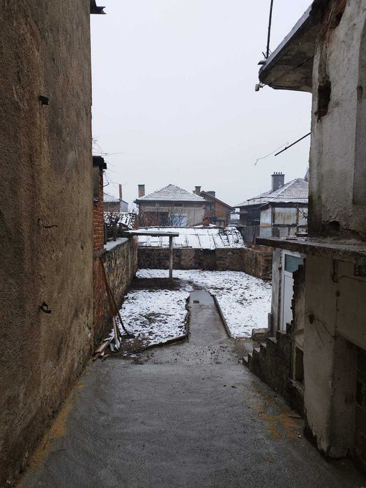 Продава се Къща в Септември - 50 кв.м за 408 €/кв.м - Снимка #3