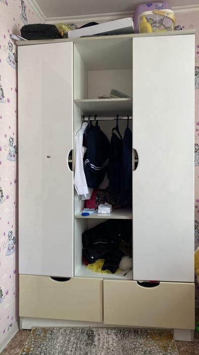 Продам шкаф.