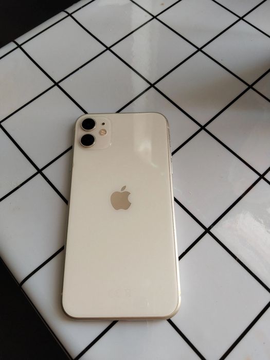 iPhone 11 идеал состояние