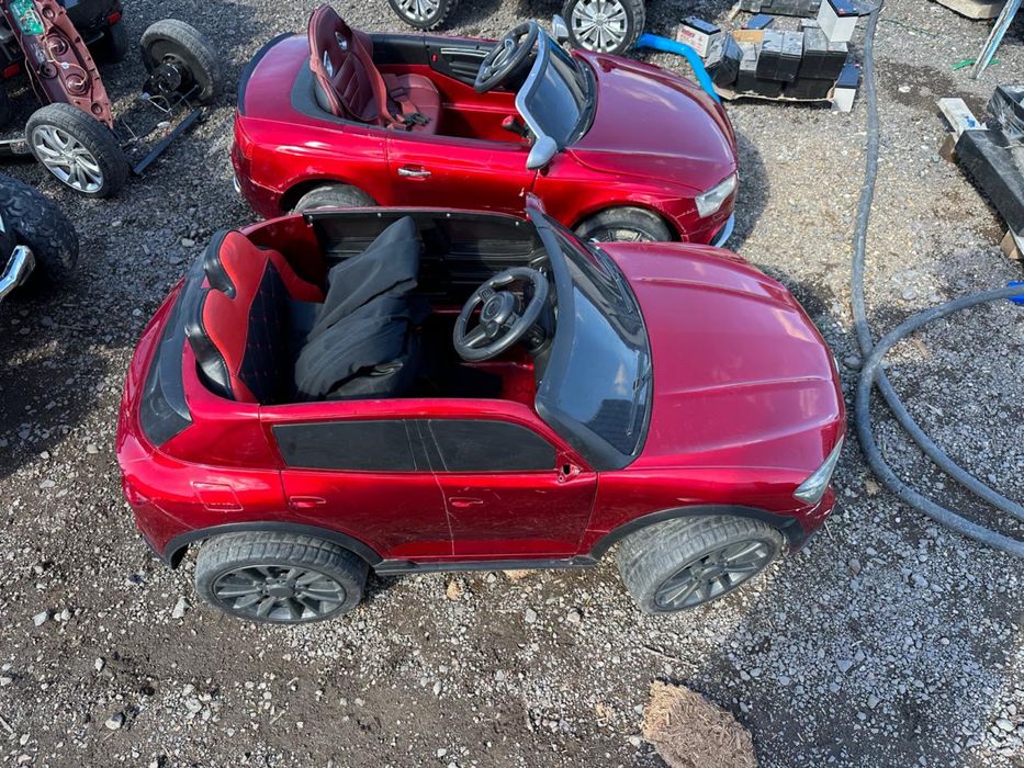 Игровые машинки.