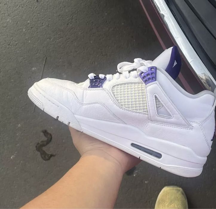 Jordan retro 4 Metalic Purple