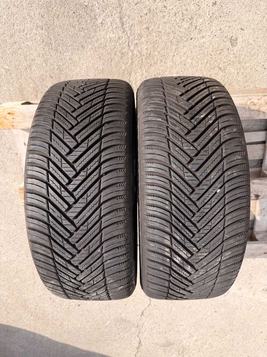 Anvelope 225/45R17 Hankook All-Season M+S