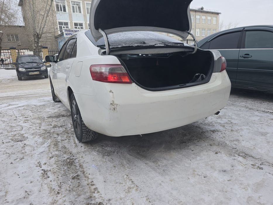 Камри 40 задный бампер