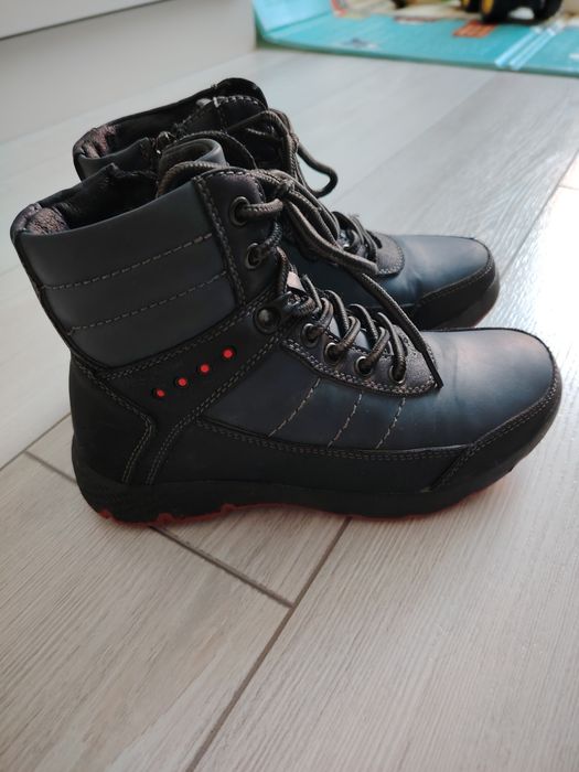 Ботинки демисезонные на мальчика 32 размер