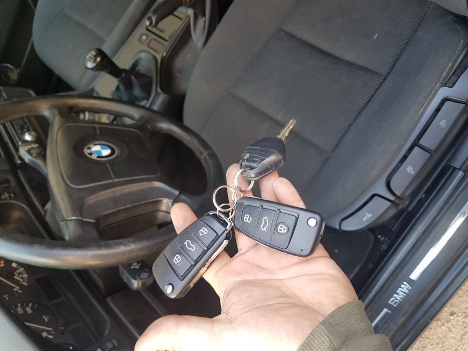 Deblocări Auto Chei Auto cu Cip si Telecomenzi Auto!