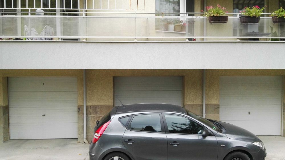 Дава се под наем Тристаен апартамент в София, Бъкстон - 110 кв.м за 800 € - Снимка #13