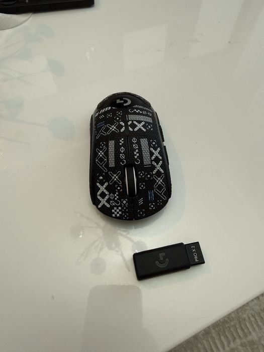Мышка Logitech Pro X Superlight 2