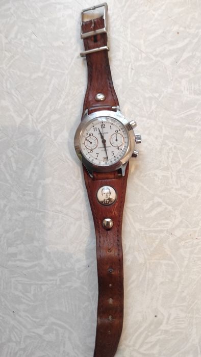 Часы полет хронограф