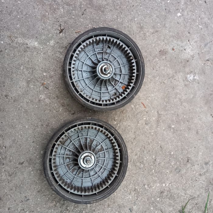 Колелца за компресор,строителни колички и косачки