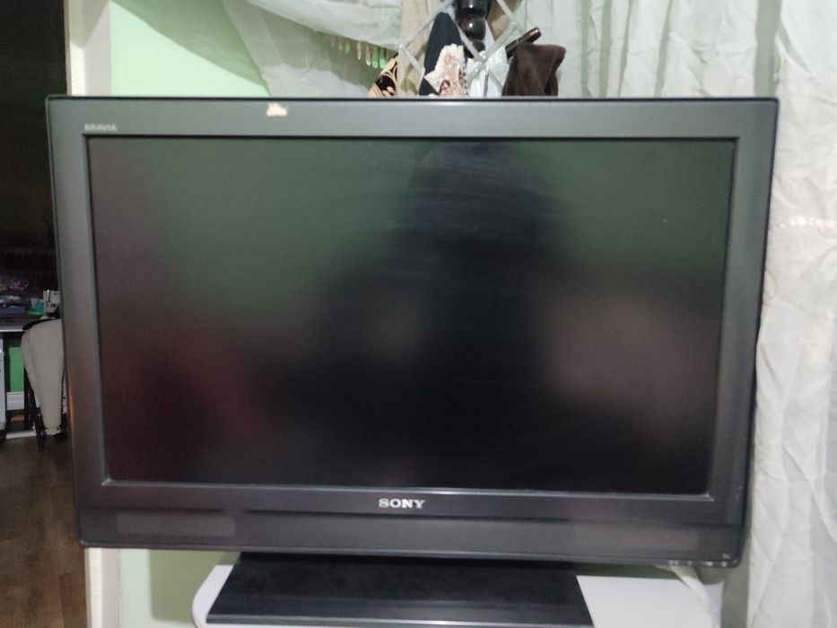 Телевизор SONY очень хорошая. Продаюю