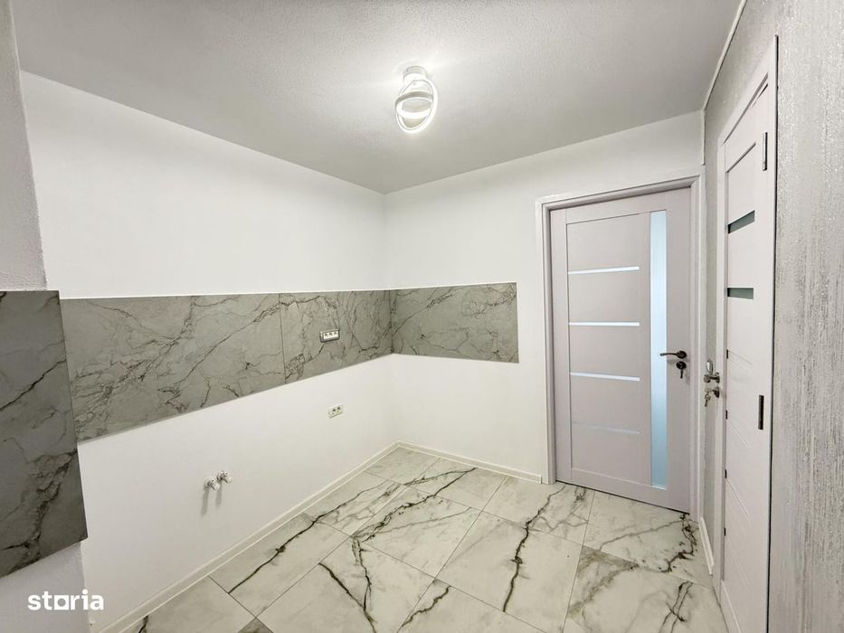 Garsoniera ultramoderna, zona CET