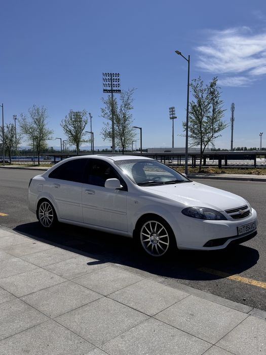 Chevrolet Jentra