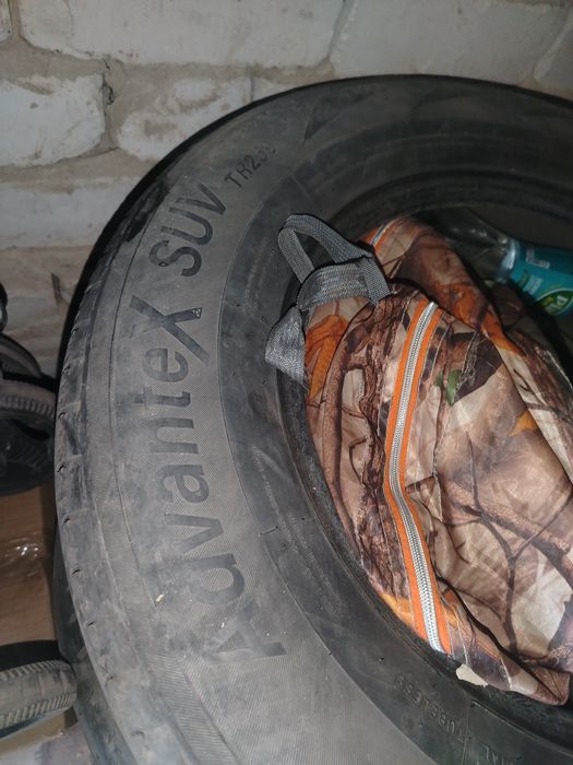 Продам шины р16 лето