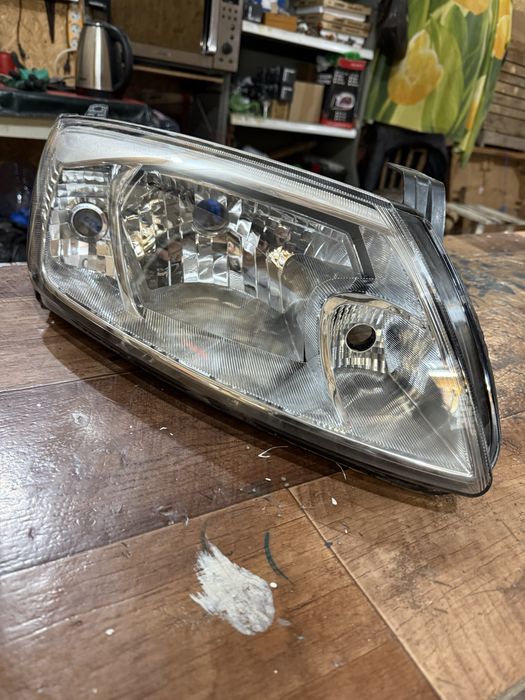 Фара гранта правая оригинал киржач